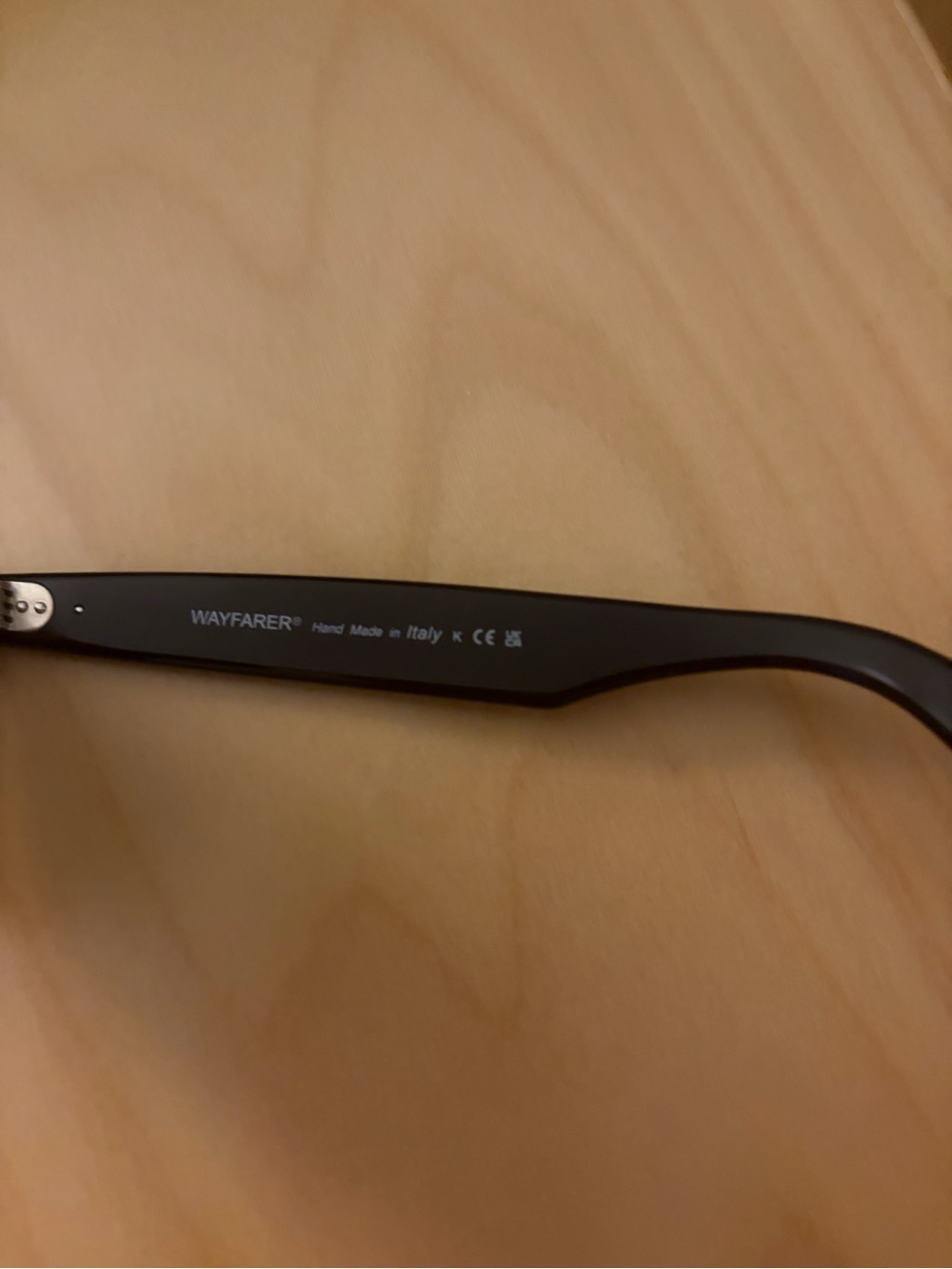 Ray-Ban Wayfarer with Case (Asian Fit) - Picture 4 of 6